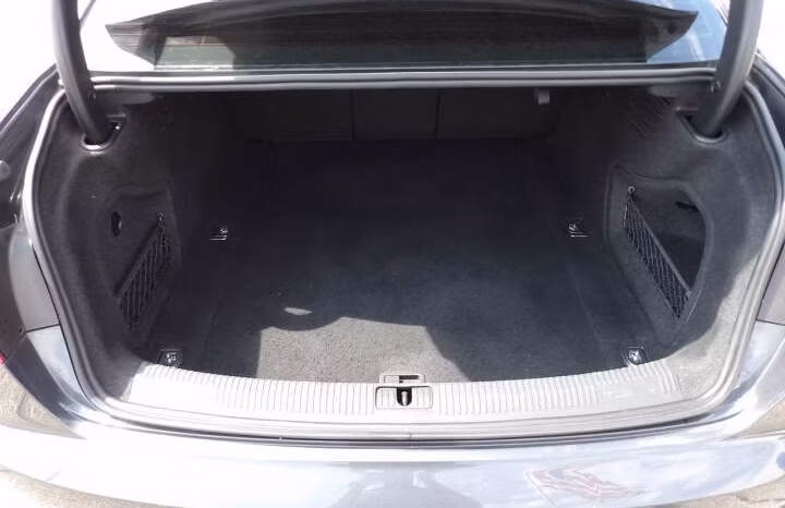 
								2018 Audi A4 full									