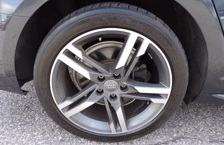 
								2018 Audi A4 full									