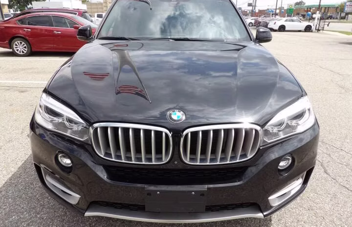 
								2018 BMW X5 full									