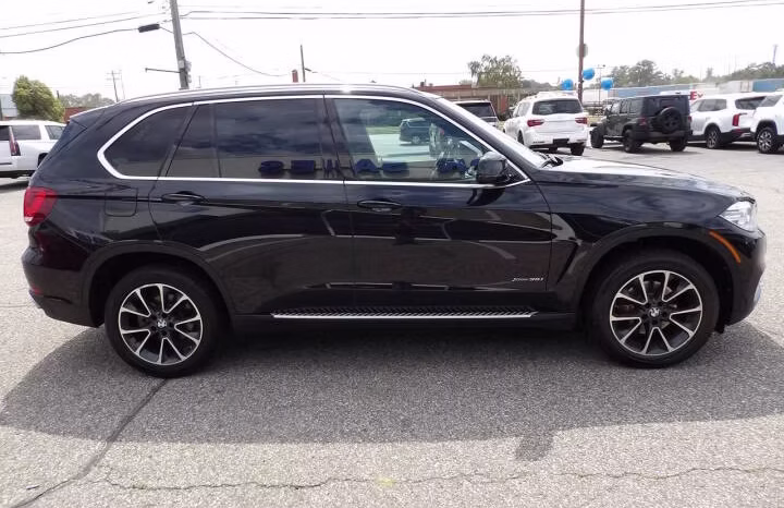 
								2018 BMW X5 full									