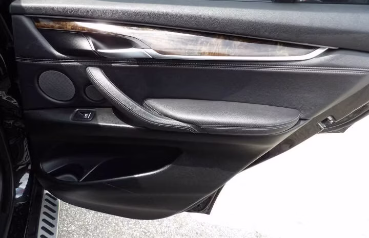 
								2018 BMW X5 full									