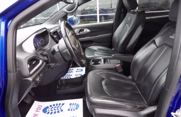 
								2018 Chrysler Pacifica full									