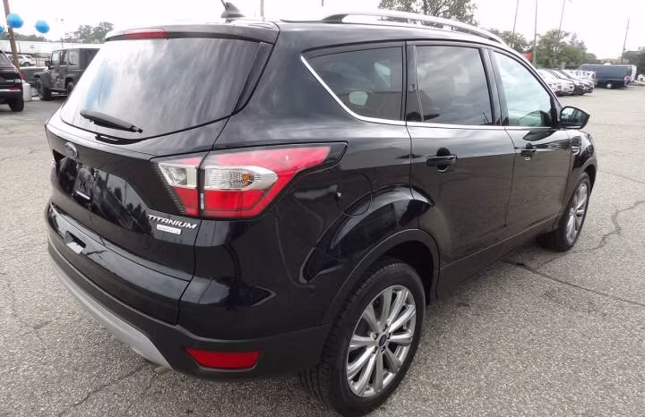 
								2018 Ford Escape full									