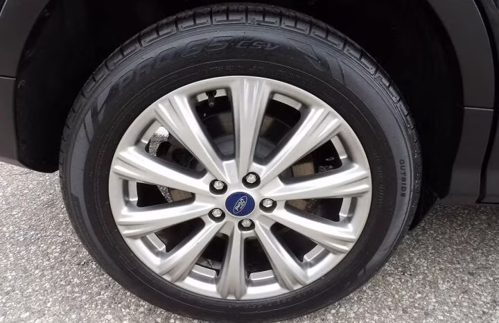 
								2018 Ford Escape full									