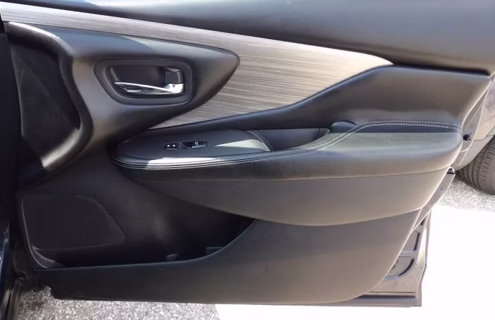 
								2018 Nissan Murano full									