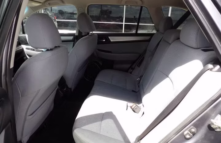 
								2018 Subaru Outback full									