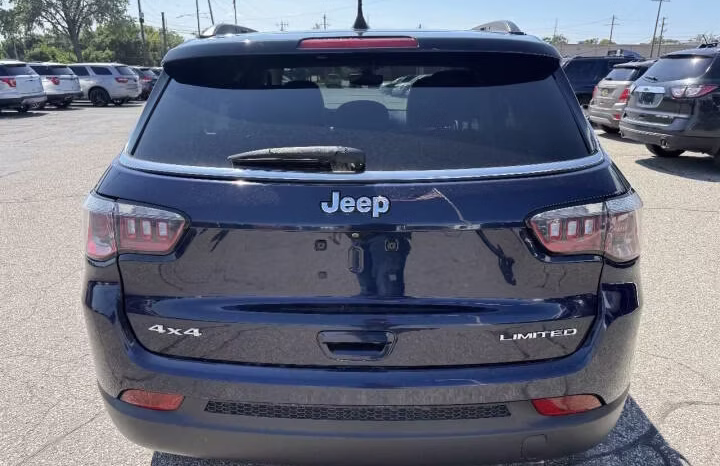 
								2019 Jeep Compass full									
