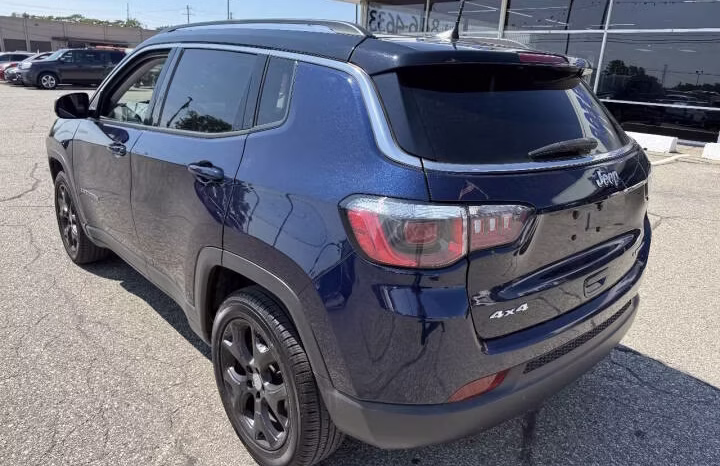 
								2019 Jeep Compass full									
