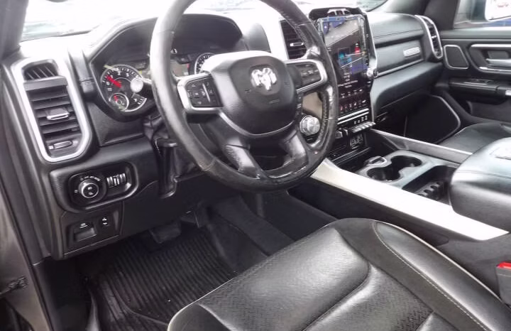 
								2019 Ram 1500 full									