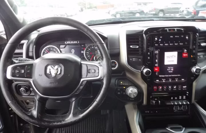 
								2019 Ram 1500 full									