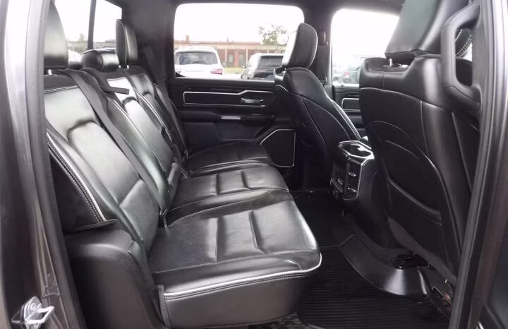 
								2019 Ram 1500 full									