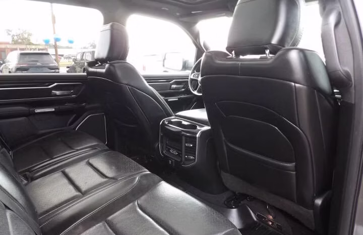 
								2019 Ram 1500 full									