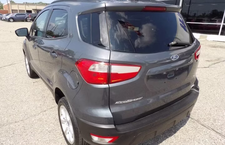 
								2020 Ford EcoSport full									