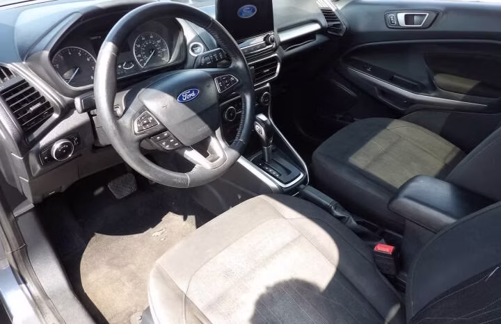 
								2020 Ford EcoSport full									