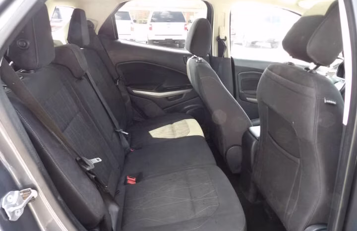 
								2020 Ford EcoSport full									