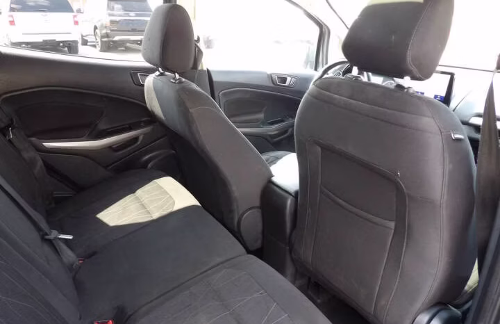 
								2020 Ford EcoSport full									