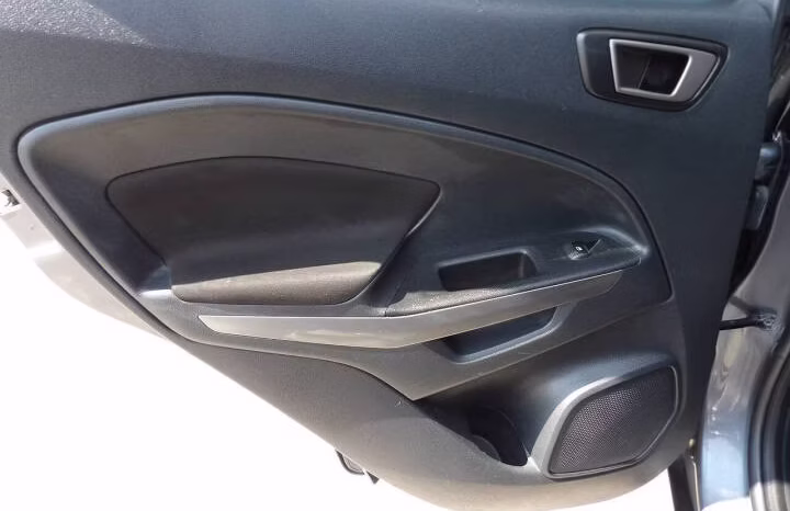 
								2020 Ford EcoSport full									