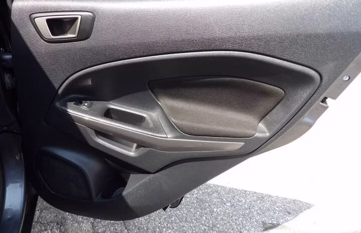 
								2020 Ford EcoSport full									