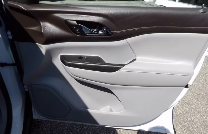 
								2020 GMC Acadia full									