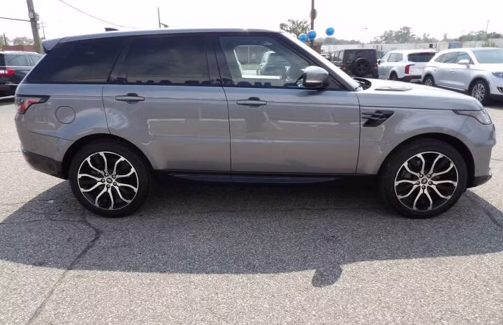 
								2021 Land Rover Range Rover Sport full									