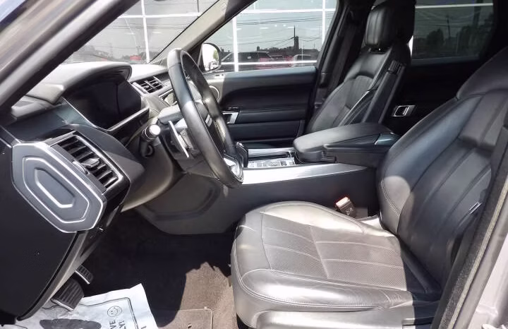 
								2021 Land Rover Range Rover Sport full									