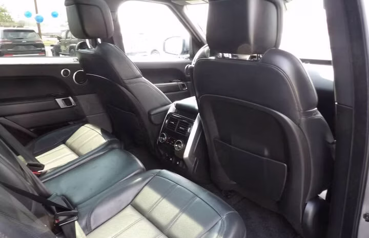 
								2021 Land Rover Range Rover Sport full									
