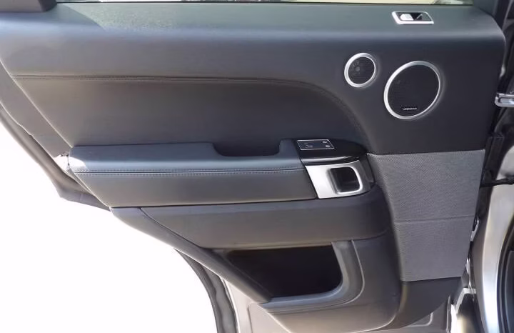 
								2021 Land Rover Range Rover Sport full									