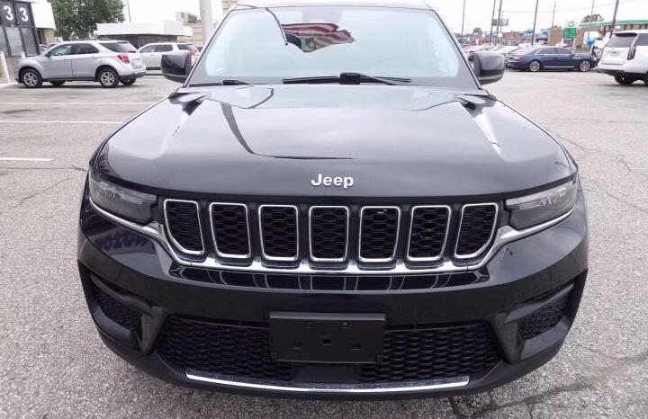 
								2023 Jeep Grand Cherokee full									