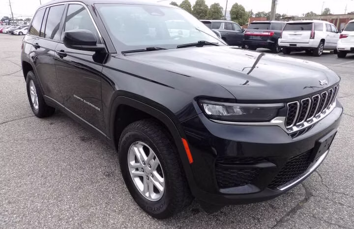 
								2023 Jeep Grand Cherokee full									