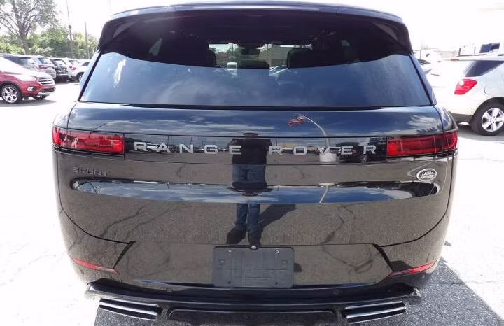 
								2023 Land Rover Range Rover Sport full									