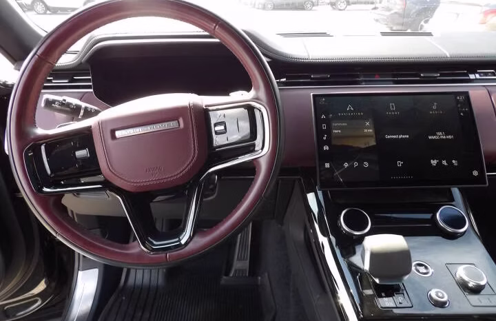 
								2023 Land Rover Range Rover Sport full									